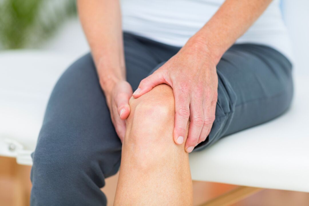 Molte persone avvertono dolore alle articolazioni delle braccia e delle gambe