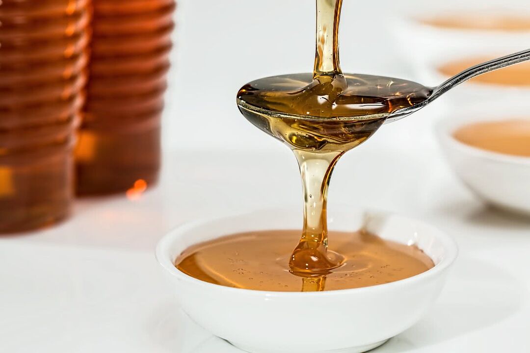 miele per massaggio con osteocondrosi toracica